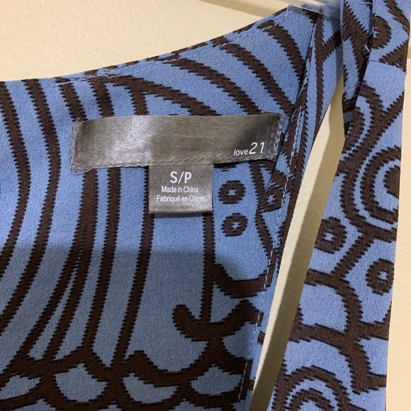 Forever 21 Blue/Brown Design Flowy Chiffon Tank - Picture 2 of 2